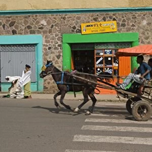 Typical street scene, Gonder, Gonder region, Ethiopia, Africa