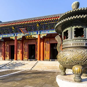 View of ornate buildings in The Summer Palace, UNESCO World Heritage Site, Beijing