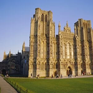 The West Front of the Cathedral, in late autumn sun, Wells, Somerset, England, UK