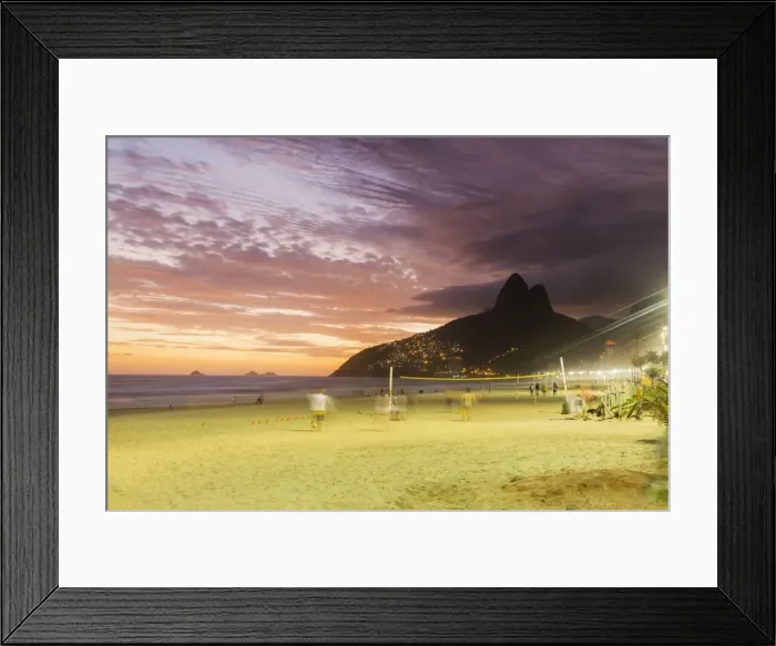Framed Print : Sunset, Ipanema Beach, Rio de Janeiro, Brazil, South America Framed Print : Sunset, Ipanema Beach, Rio de Janeiro, Brazil, South America