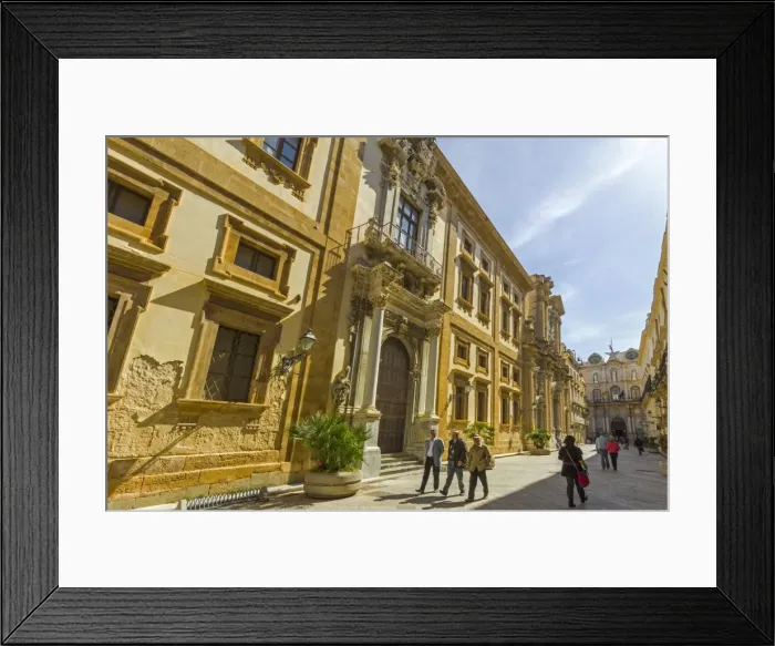 Framed Print : Historic Corso Vittorio Emanuele II leading to the Palazzo Cavarretta on the right in this northwest port city, Trapani, Sicily, Italy, Europe Framed Print : Historic Corso Vittorio Emanuele II leading to the Palazzo Cavarretta on the right in this northwest port city, Trapani, Sicily, Italy, Europe