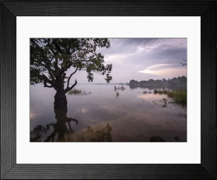Framed Print : Fishermen return at dusk, Polonnaruwa Lake, Polonnaruwa, Sri Lanka, Asia