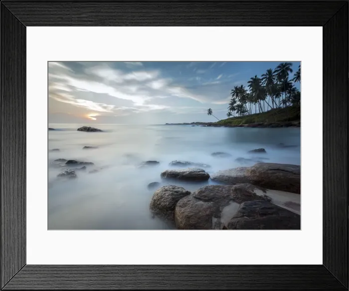 Framed Print : Sunrise at a secluded lagoon with rocks and palm trees framing the view, Tangalle, Sri Lanka, Indian Ocean, Asia Framed Print : Sunrise at a secluded lagoon with rocks and palm trees framing the view, Tangalle, Sri Lanka, Indian Ocean, Asia