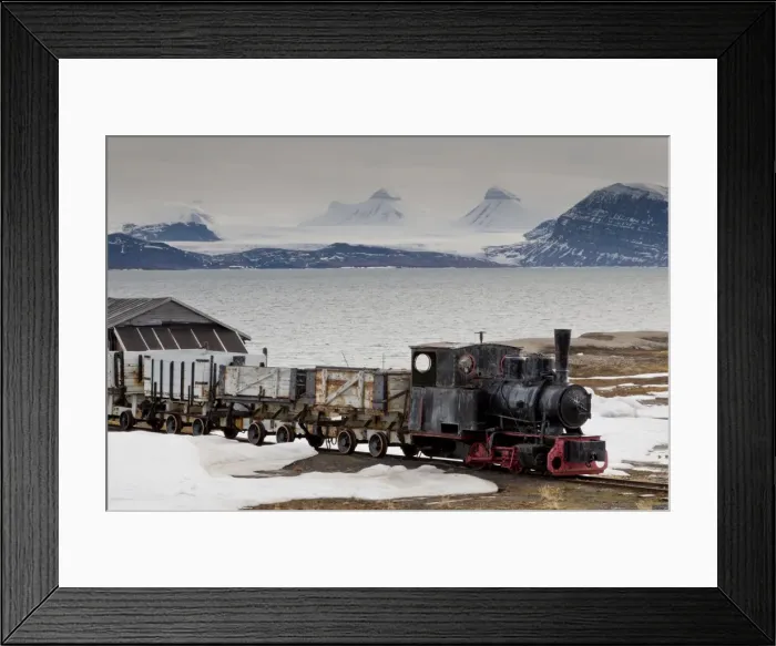 Framed Print : Old coal train with snow, fjord and mountains, Ny Alesund, Spitsbergen (Svalbard), Arctic, Norway, Scandinavia, Europe Framed Print : Old coal train with snow, fjord and mountains, Ny Alesund, Spitsbergen (Svalbard), Arctic, Norway, Scandinavia, Europe