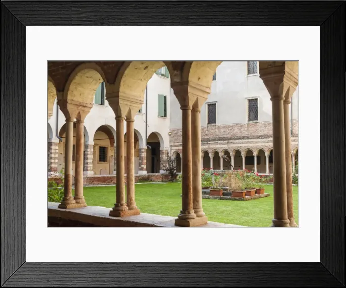 Framed Print : Romanesque cloister, Duomo (cathedral) of Santa Maria Matricolare, Verona, UNESCO World Heritage Site, Veneto, Italy, Europe Framed Print : Romanesque cloister, Duomo (cathedral) of Santa Maria Matricolare, Verona, UNESCO World Heritage Site, Veneto, Italy, Europe