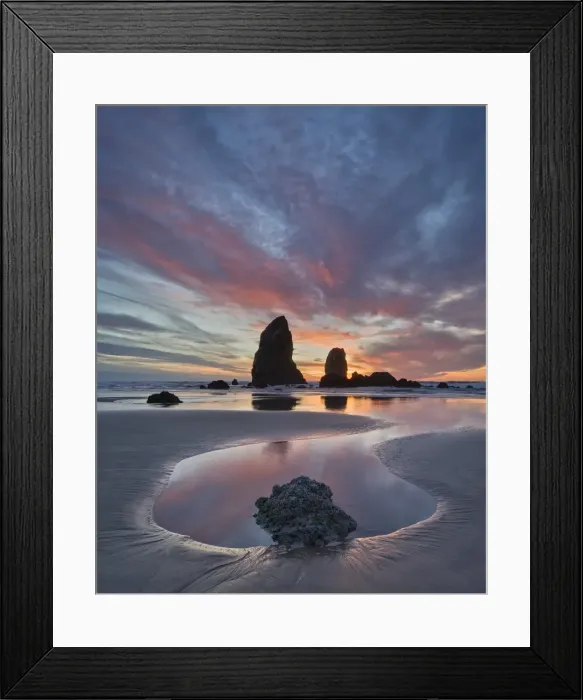Framed Print : Sea stacks at sunset, Cannon Beach, Oregon, United States of America, North America Framed Print : Sea stacks at sunset, Cannon Beach, Oregon, United States of America, North America
