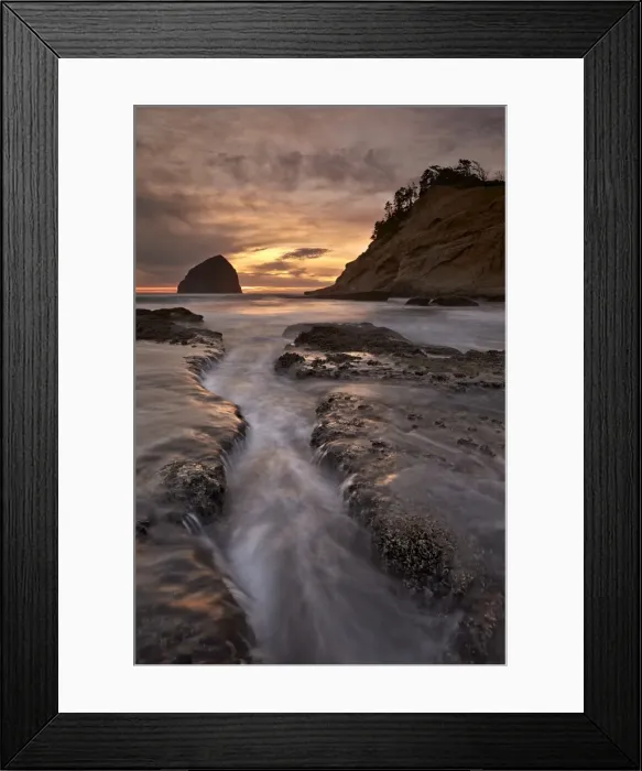 Framed Print : Haystack Rock at sunset, Pacific City, Oregon, United States of America, North America Framed Print : Haystack Rock at sunset, Pacific City, Oregon, United States of America, North America