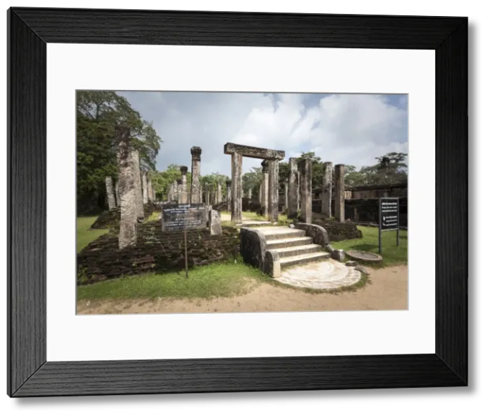 Framed Print : Atadage ancient ruins, Polonnaruwa, UNESCO World Heritage Site, Sri Lanka, Asia Framed Print : Atadage ancient ruins, Polonnaruwa, UNESCO World Heritage Site, Sri Lanka, Asia