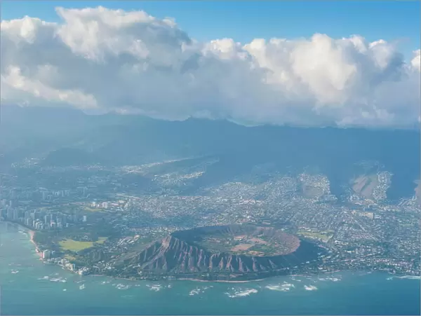 Aerial of the Diamond head and Oahu, Hawaii