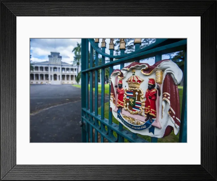 Framed Print : Royal signs before the Iolani Palace, Honolulu, Oahu, Hawaii, United States of America, Pacific Framed Print : Royal signs before the Iolani Palace, Honolulu, Oahu, Hawaii, United States of America, Pacific