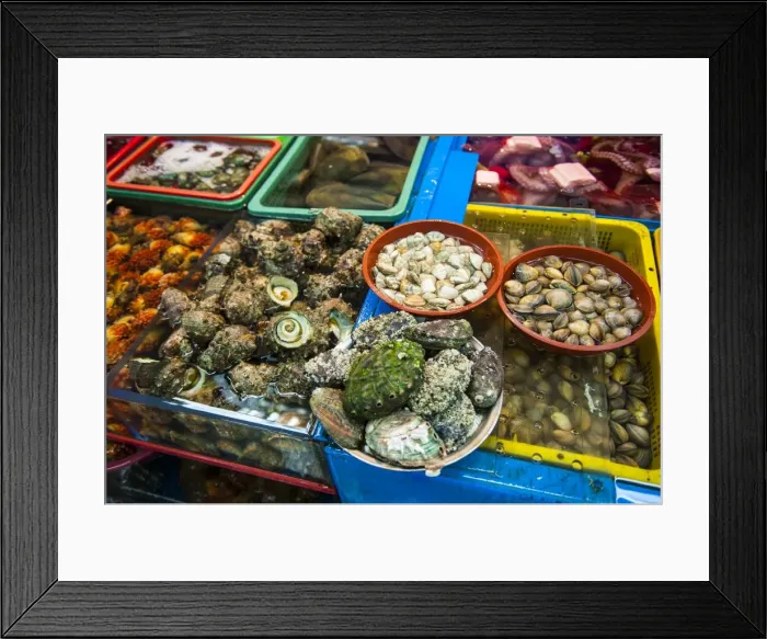 Framed Print : The modern fish market in Busan, South Korea, Asia Framed Print : The modern fish market in Busan, South Korea, Asia
