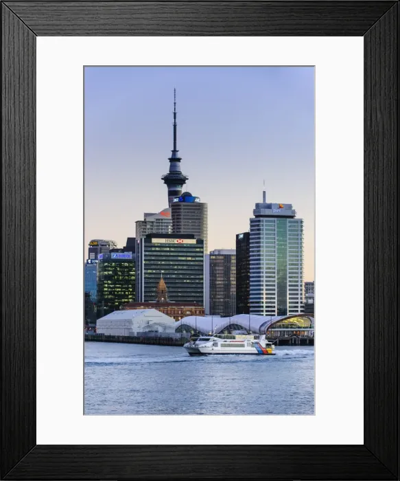 Framed Print : Skyline of Auckland, North Island, New Zealand, Pacific Framed Print : Skyline of Auckland, North Island, New Zealand, Pacific