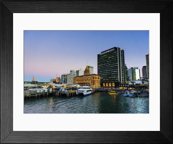 Framed Print : Skyline of Auckland, North Island, New Zealand, Pacific Framed Print : Skyline of Auckland, North Island, New Zealand, Pacific