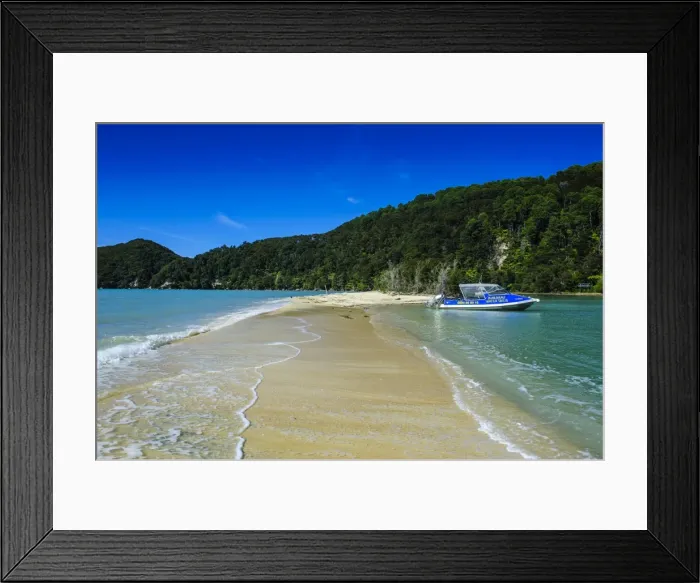Framed Print : Sand split in the Abel Tasman National Park, South Island, New Zealand, Pacific Framed Print : Sand split in the Abel Tasman National Park, South Island, New Zealand, Pacific