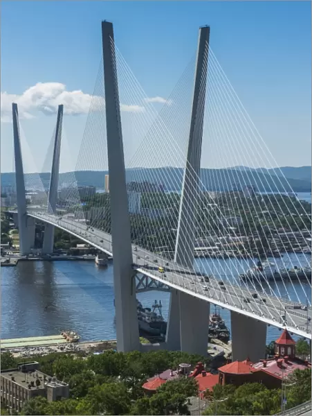 View over Vladivostok and the new Zolotoy Bridge from Eagles Nest Mount, Vladivostock, Russia, Eurasia