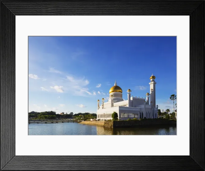 Framed Print : Omar Ali Saifuddien Mosque, Bandar Seri Begawan, Brunei, Borneo, Southeast Asia, Asia Framed Print : Omar Ali Saifuddien Mosque, Bandar Seri Begawan, Brunei, Borneo, Southeast Asia, Asia