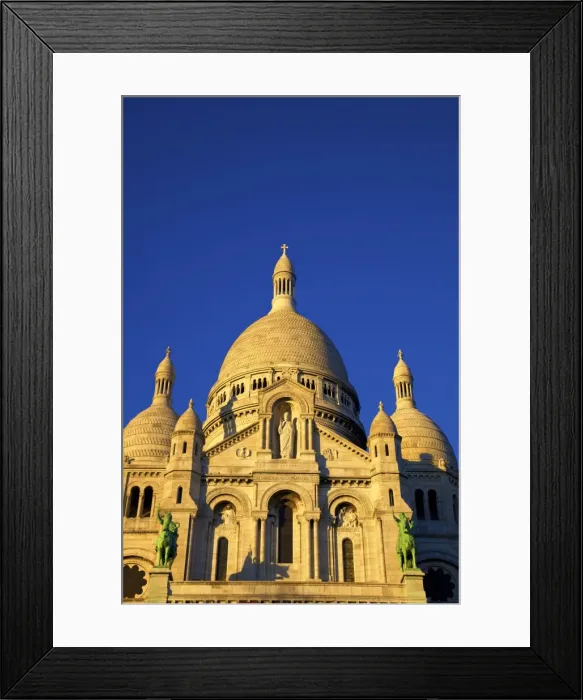Framed Print : Sacre Coeur, Montmartre, Paris, France, Europe Framed Print : Sacre Coeur, Montmartre, Paris, France, Europe