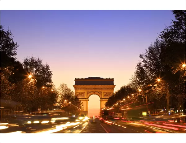 Arc de Triomphe at dawn, Paris, France, Europe