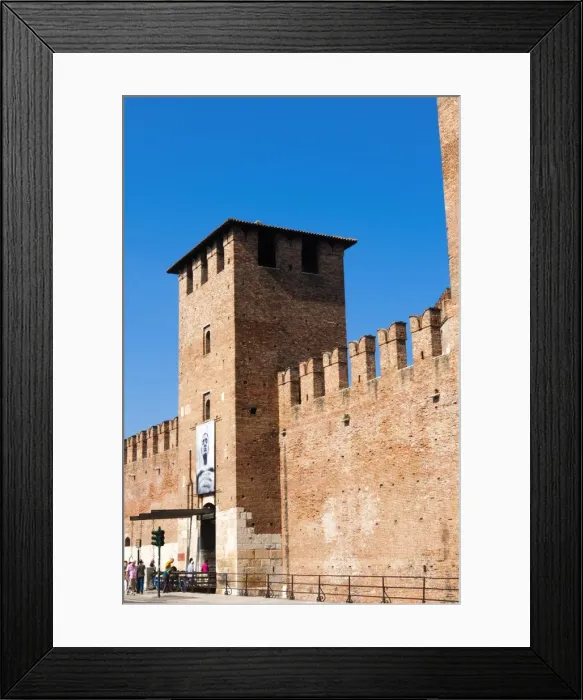 Framed Print : Castelvecchio fortress dating from 1355, Verona, UNESCO World Heritage Site, Veneto, Italy, Europe Framed Print : Castelvecchio fortress dating from 1355, Verona, UNESCO World Heritage Site, Veneto, Italy, Europe