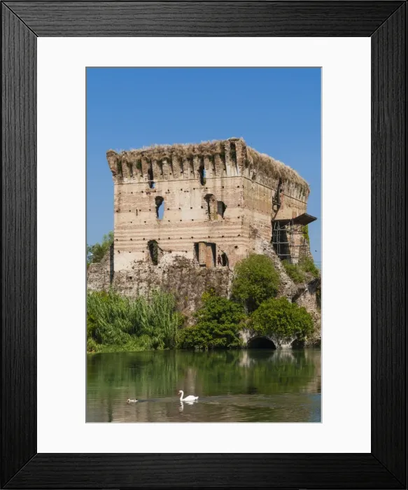 Framed Print : Bridge of Visconti Family dating from 1393, Valeggio sul Mincio, River Mincio, Verona province, Veneto, Italy, Europe Framed Print : Bridge of Visconti Family dating from 1393, Valeggio sul Mincio, River Mincio, Verona province, Veneto, Italy, Europe