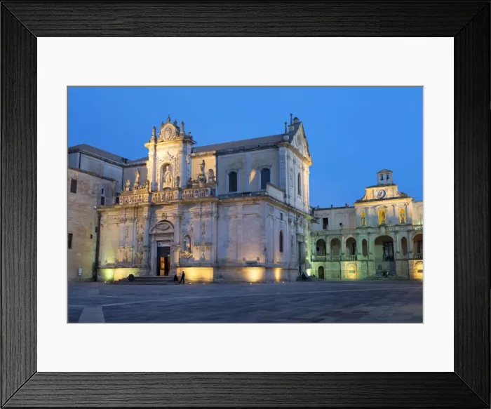 Framed Print : Cattedrale di Santa Maria Assunta in the baroque city of Lecce at night, Puglia, Italy, Europe Framed Print : Cattedrale di Santa Maria Assunta in the baroque city of Lecce at night, Puglia, Italy, Europe