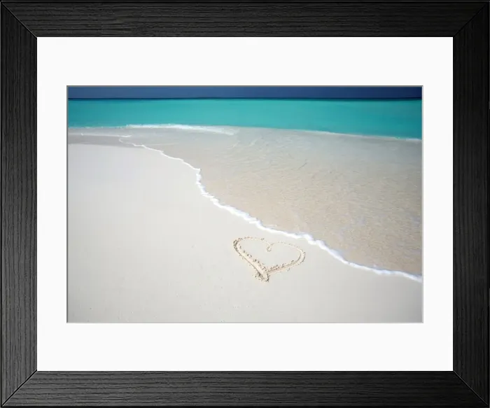 Framed Print : Heart drawn on an empty tropical beach, Maldives, Indian Ocean, Asia