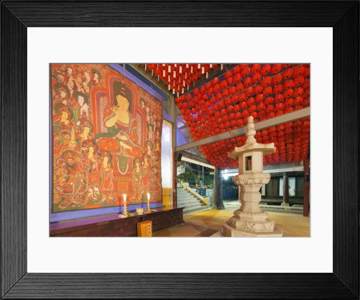 Framed Print : Bongeun-sa Temple, Seoul, South Korea, Asia Framed Print : Bongeun-sa Temple, Seoul, South Korea, Asia
