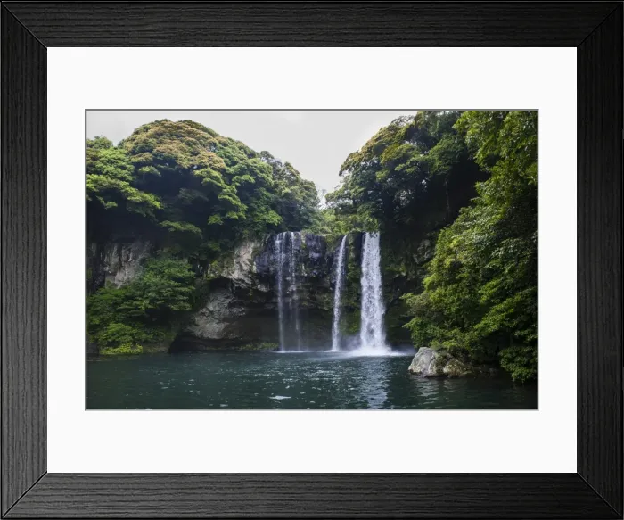 Framed Print : Cheonjiyeon pokpo waterfall, island of Jejudo, UNESCO World Heritage Site, South Korea, Asia Framed Print : Cheonjiyeon pokpo waterfall, island of Jejudo, UNESCO World Heritage Site, South Korea, Asia