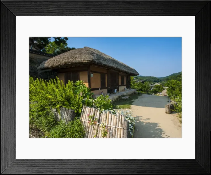 Framed Print : Traditional wooden house in the Yangdong folk village near Gyeongju, South Korea, Asia Framed Print : Traditional wooden house in the Yangdong folk village near Gyeongju, South Korea, Asia