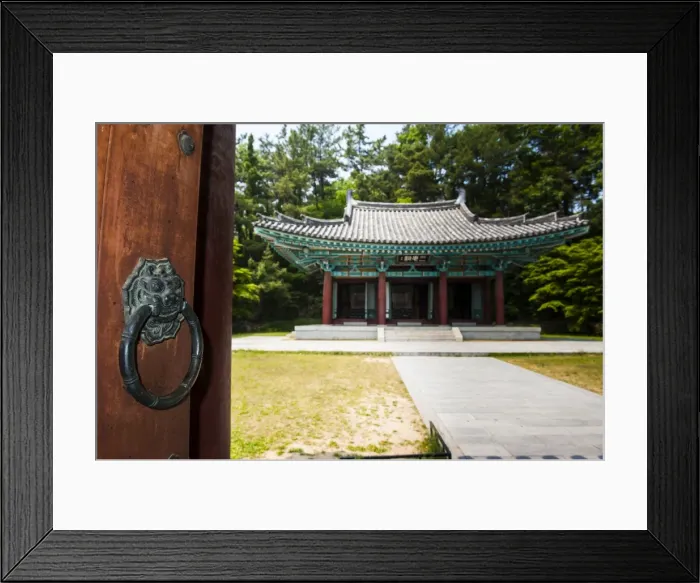 Framed Print : Samchungsa Temple in the Buso Mountain Fortress in the Busosan Park, Buyeo, South Korea, Asia Framed Print : Samchungsa Temple in the Buso Mountain Fortress in the Busosan Park, Buyeo, South Korea, Asia