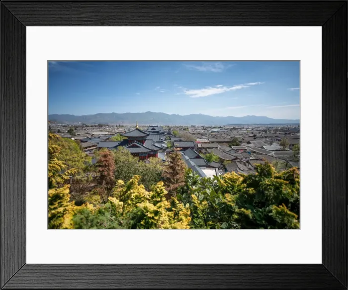 Framed Print : Lijiang Old Town with Mufu (Mu Residence) (Wood Mansion), Lijiang, Yunnan, China, Asia Framed Print : Lijiang Old Town with Mufu (Mu Residence) (Wood Mansion), Lijiang, Yunnan, China, Asia