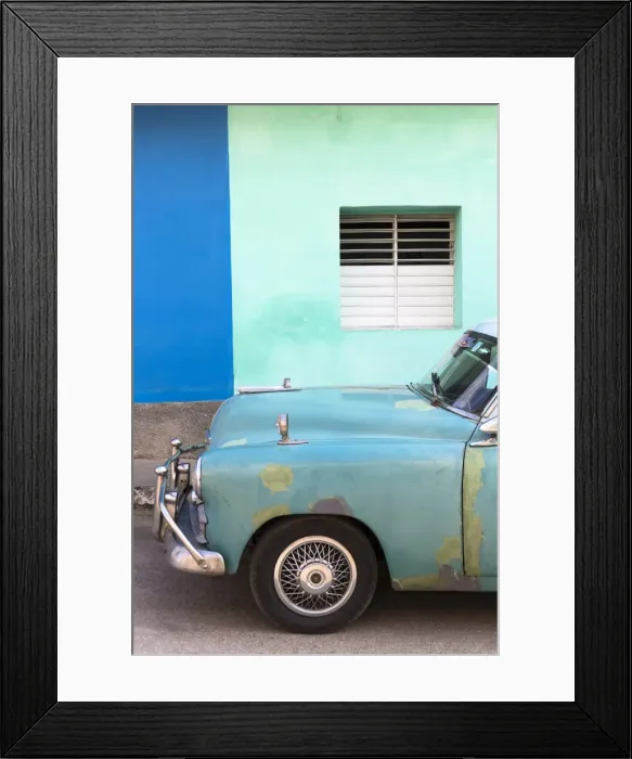 Framed Print : Vintage American car parked in front of the green and blue walls of a colonial building, Trinidad, Sancti Spiritus, Cuba, West Indies, Caribbean, Central America Framed Print : Vintage American car parked in front of the green and blue walls of a colonial building, Trinidad, Sancti Spiritus, Cuba, West Indies, Caribbean, Central America
