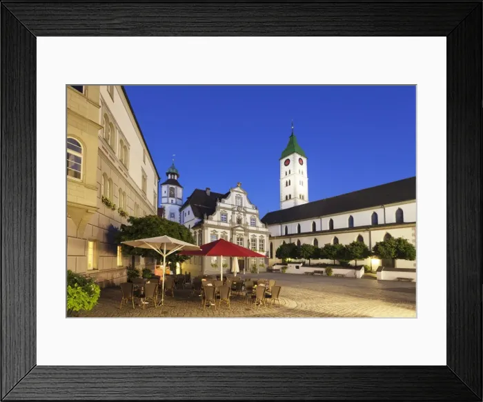 Framed Print : Town Hall, Market Square and St. Martin Church, Wangen, Upper Swabia, Baden Wurttemberg, Germany, Europe Framed Print : Town Hall, Market Square and St. Martin Church, Wangen, Upper Swabia, Baden Wurttemberg, Germany, Europe