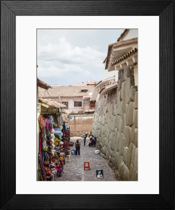 Framed Print : Shops along the the Inca wall at Hathunrumiyoq Street, las piedras del los 12 angulos (Stone of 12 Angles), Cuzco, UNESCO World Heritage Site, Peru, South America Framed Print : Shops along the the Inca wall at Hathunrumiyoq Street, las piedras del los 12 angulos (Stone of 12 Angles), Cuzco, UNESCO World Heritage Site, Peru, South America