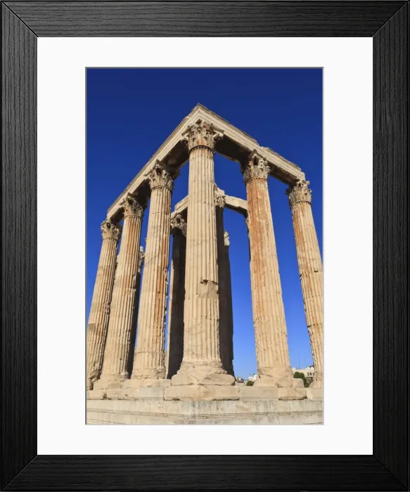 Framed Print : Standing Corinthian columns, early morning, Temple of Olympian Zeus, Athens, Greece, Europe Framed Print : Standing Corinthian columns, early morning, Temple of Olympian Zeus, Athens, Greece, Europe