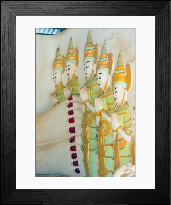 Framed Print : Temple sculptures, Nget Pyaw Taw Pagoda, Pindaya, Myanmar (Burma), Asia Framed Print : Temple sculptures, Nget Pyaw Taw Pagoda, Pindaya, Myanmar (Burma), Asia
