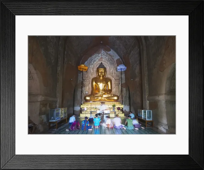 Framed Print : People praying, Htilominlo Pahto temple, Bagan (Pagan), Myanmar (Burma), Asia Framed Print : People praying, Htilominlo Pahto temple, Bagan (Pagan), Myanmar (Burma), Asia