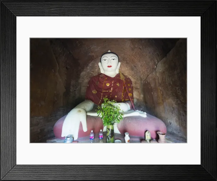 Framed Print : Buddha statue in temple, Bagan (Pagan), Myanmar (Burma), Asia Framed Print : Buddha statue in temple, Bagan (Pagan), Myanmar (Burma), Asia