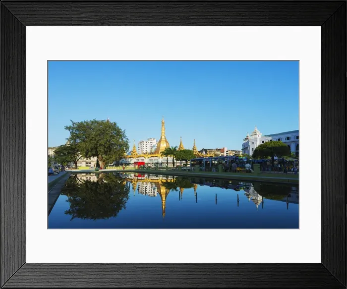 Framed Print : Sule Paya (Sule Pagoda), Yangon (Rangoon), Myanmar (Burma), Asia Framed Print : Sule Paya (Sule Pagoda), Yangon (Rangoon), Myanmar (Burma), Asia
