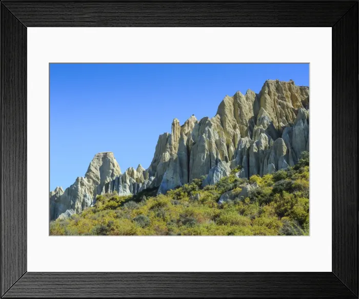 Framed Print : Huge sharp pinnacles of the Omarama clay cliffs, Otago, South Island, New Zealand, Pacific Framed Print : Huge sharp pinnacles of the Omarama clay cliffs, Otago, South Island, New Zealand, Pacific