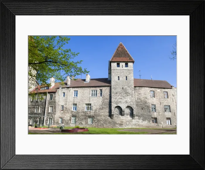 Framed Print : The old city walls of the Old Town of Tallinn, UNESCO World Heritage Site, Estonia, Baltic States, Europe Framed Print : The old city walls of the Old Town of Tallinn, UNESCO World Heritage Site, Estonia, Baltic States, Europe