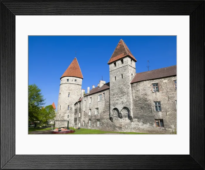 Framed Print : The old city walls of the Old Town of Tallinn, UNESCO World Heritage Site, Estonia, Baltic States, Europe Framed Print : The old city walls of the Old Town of Tallinn, UNESCO World Heritage Site, Estonia, Baltic States, Europe