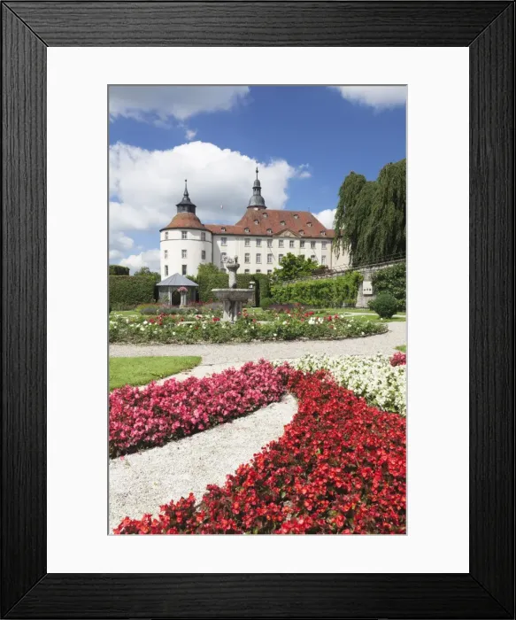 Framed Print : Schloss Langenburg (Langenburg Castle), Langenburg, Hohenlohe Region, Baden Wurttemberg, Germany, Europe Framed Print : Schloss Langenburg (Langenburg Castle), Langenburg, Hohenlohe Region, Baden Wurttemberg, Germany, Europe