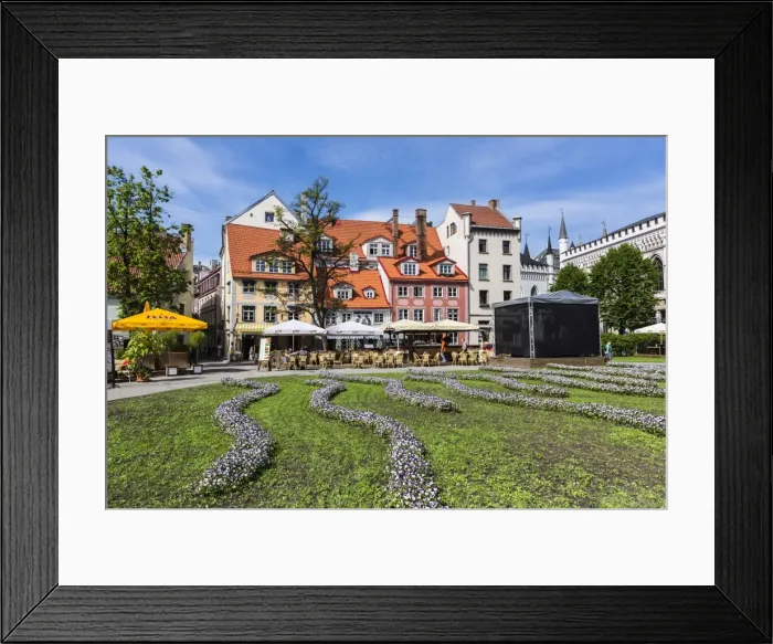 Framed Print : Beautiful gardens in downtown home, Riga, Latvia, Europe Framed Print : Beautiful gardens in downtown home, Riga, Latvia, Europe
