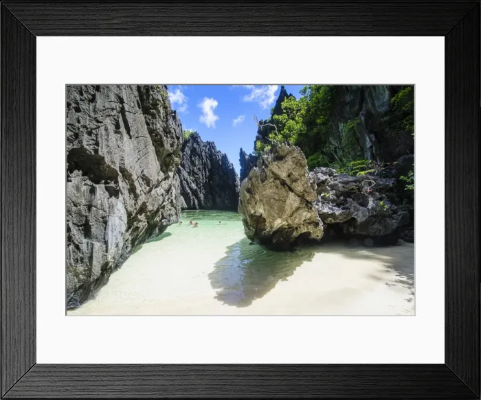 Framed Print : Hidden bay with crystal clear water in the Bacuit archipelago, Palawan, Philippines, Southeast Asia, Asia Framed Print : Hidden bay with crystal clear water in the Bacuit archipelago, Palawan, Philippines, Southeast Asia, Asia