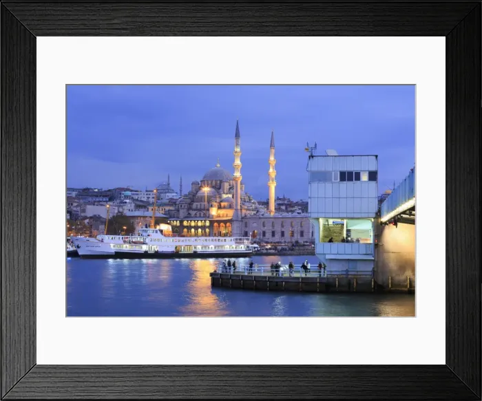 Framed Print : Yeni Mosque and Galata Bridge, Istanbul, Turkey, Europe Framed Print : Yeni Mosque and Galata Bridge, Istanbul, Turkey, Europe