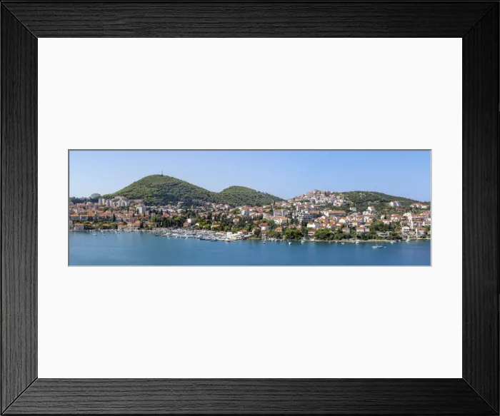 Framed Print : Lapad, Dubrovnik, Croatia, Europe Framed Print : Lapad, Dubrovnik, Croatia, Europe