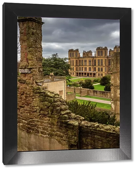 Old and new halls, Hardwick Hall, near Chesterfield, Derbyshire, England, United Kingdom, Europe