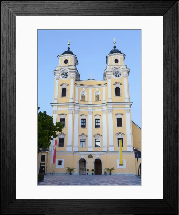 Framed Print : Mondsee Abbey, Market Square, Mondsee, Mondsee Lake, Oberosterreich (Upper Austria), Austria, Europe Framed Print : Mondsee Abbey, Market Square, Mondsee, Mondsee Lake, Oberosterreich (Upper Austria), Austria, Europe