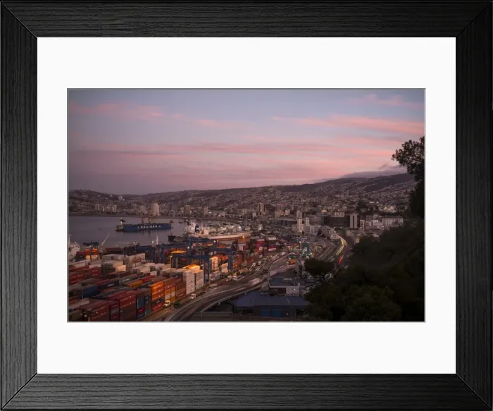 Framed Print : View of city and ports at dusk from Paseo 21 de Mayo, Cerro Playa Ancha, Valparaiso, Central Coast, Chile, South America Framed Print : View of city and ports at dusk from Paseo 21 de Mayo, Cerro Playa Ancha, Valparaiso, Central Coast, Chile, South America